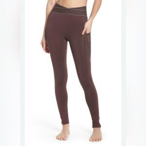 Free People FP movement Maroon leggings Sz M